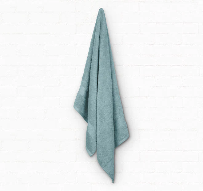 St Regis 600GSM Bath Towel Range Mist - Image 2