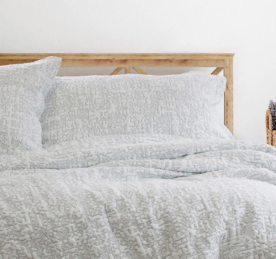 Norfolk Comforter Set White - Image 4