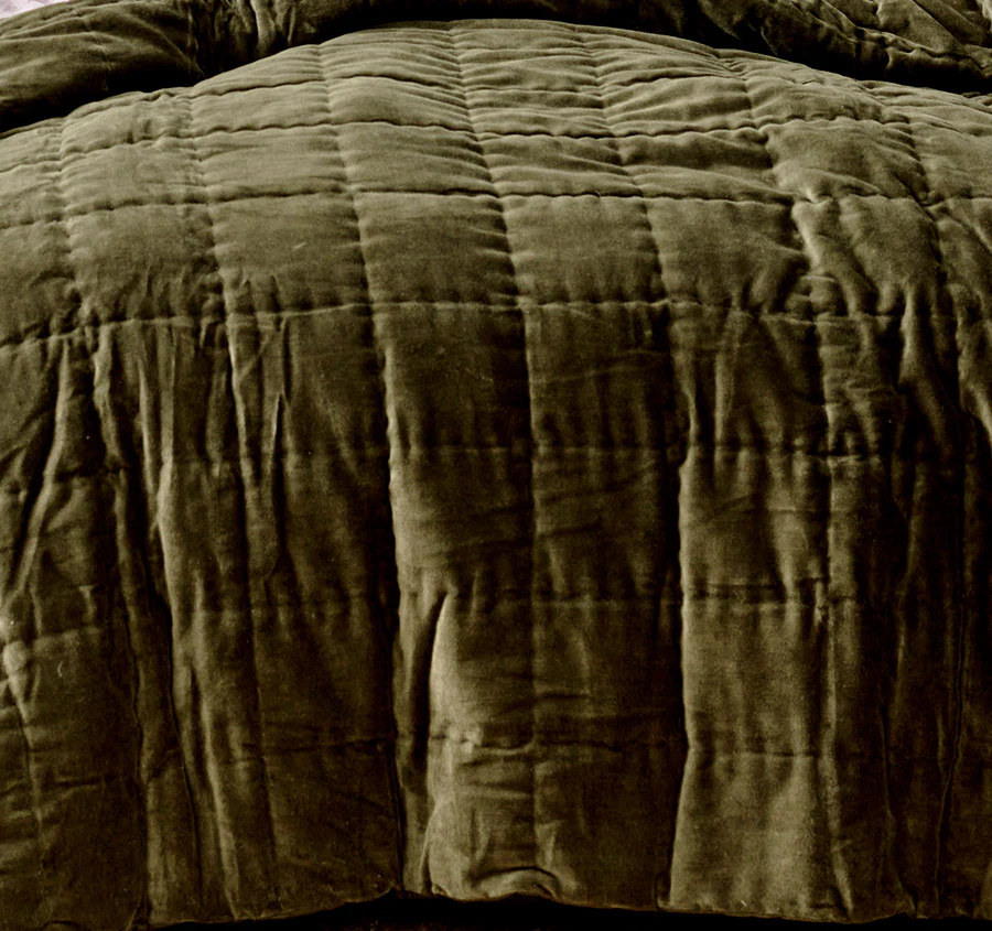 Luxury Velvet Coverlet Caper - Image 2