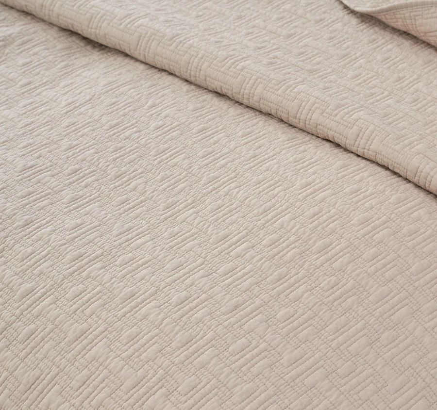 Sun Kiss Dust Coverlet Set Range - Image 5