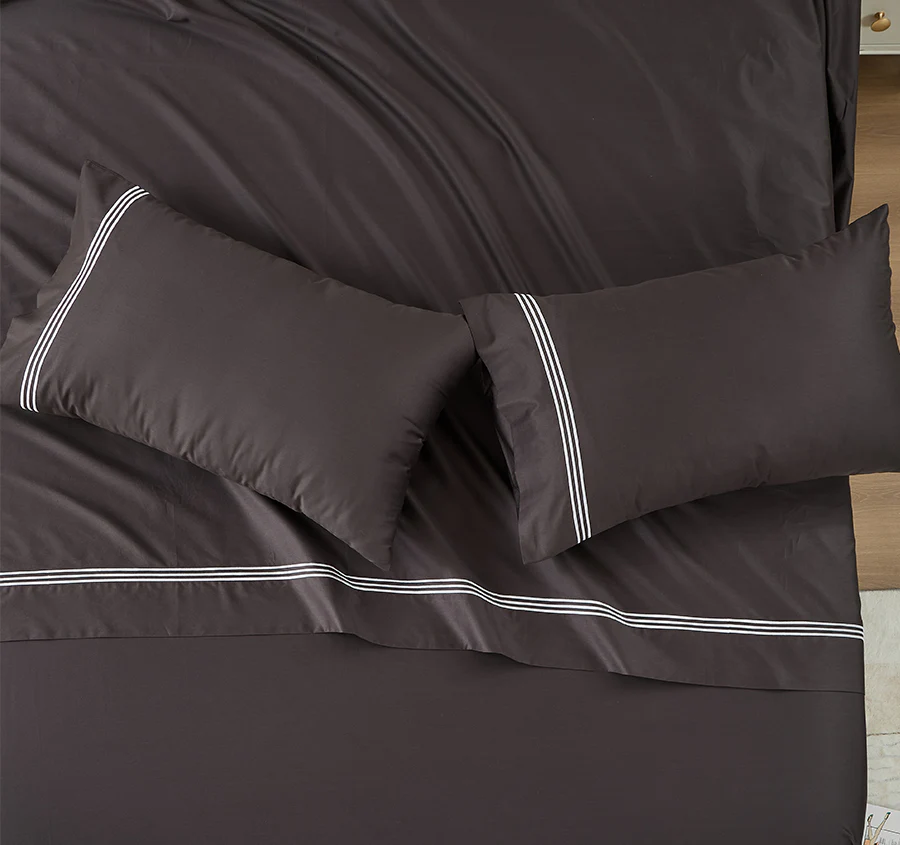 Signature 500TC Embroidered Egyptian Cotton Mega Sheet Set Range Charcoal Grey and Pure White - Image 4