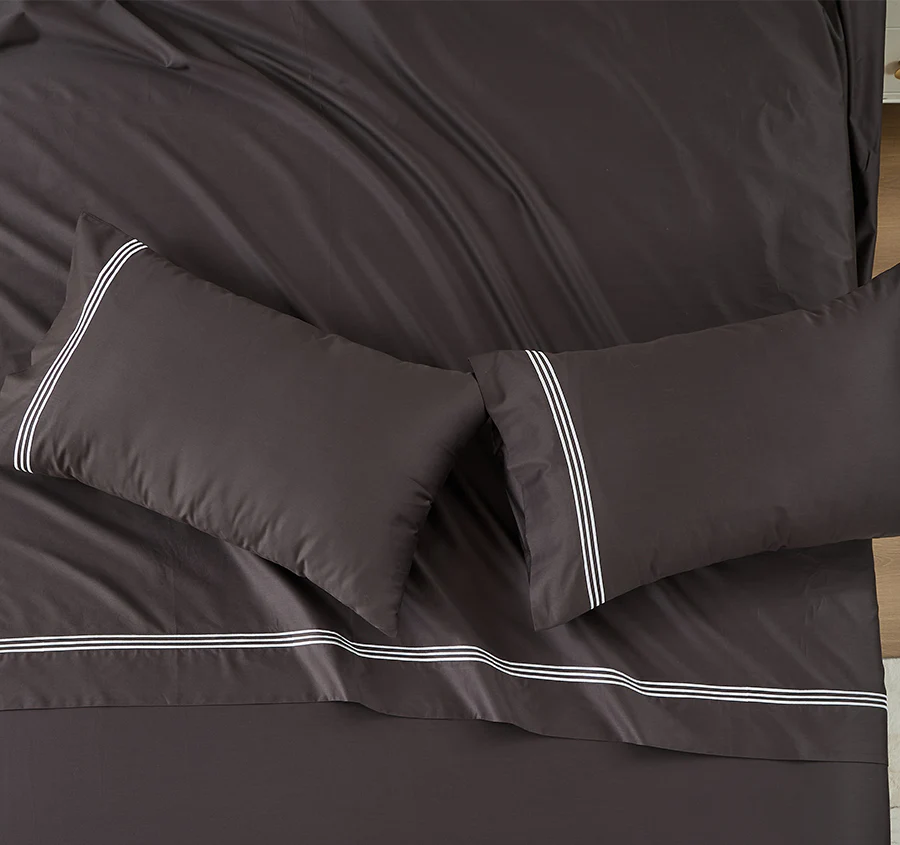 Signature 500TC Embroidered Egyptian Cotton Standard Pillowcase Pair Charcoal Grey and Pure White - Image 3
