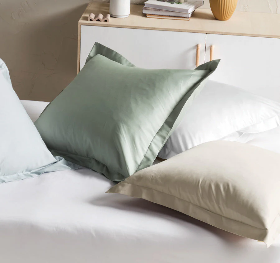 Hotel Augusta 500THC Cotton Sateen European Pillowcase Green Gum - Image 3
