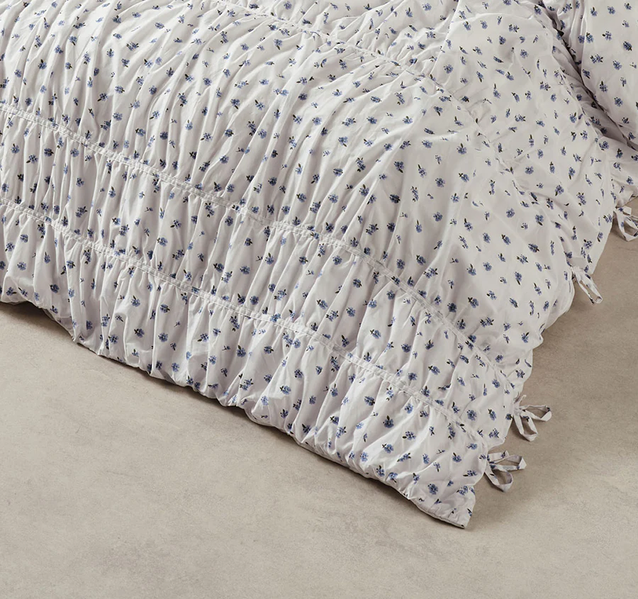 Layla Quilt Cover Set Range Floral - Image 3