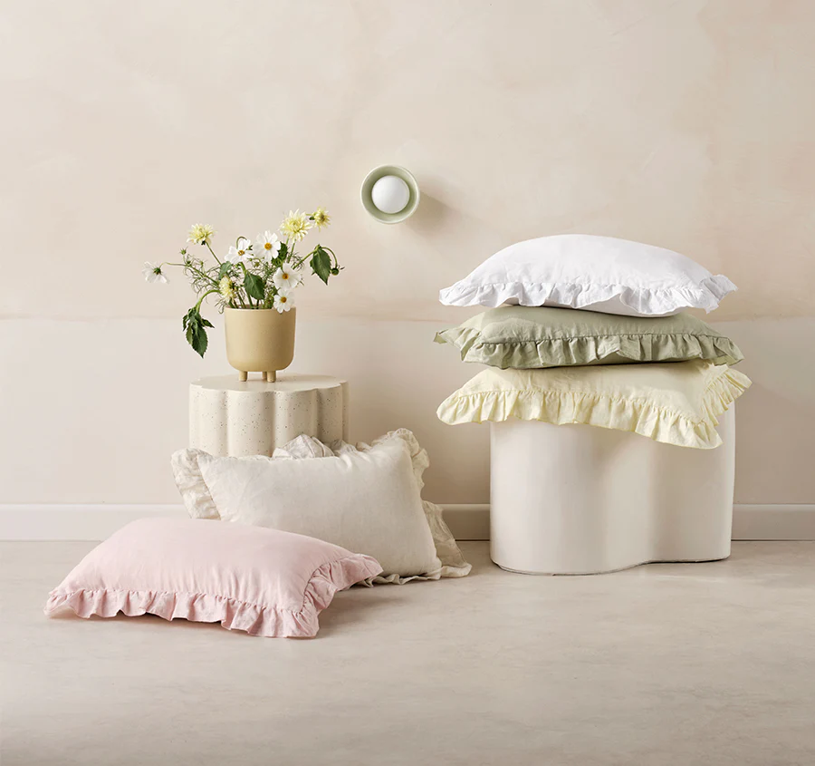 Nimes Linen 40x60cm Filled Cushion Lemon - Image 3