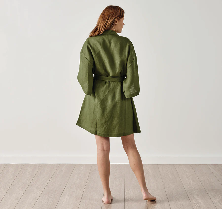 Nimes Linen One Size Short Bathrobe Moss - Image 3