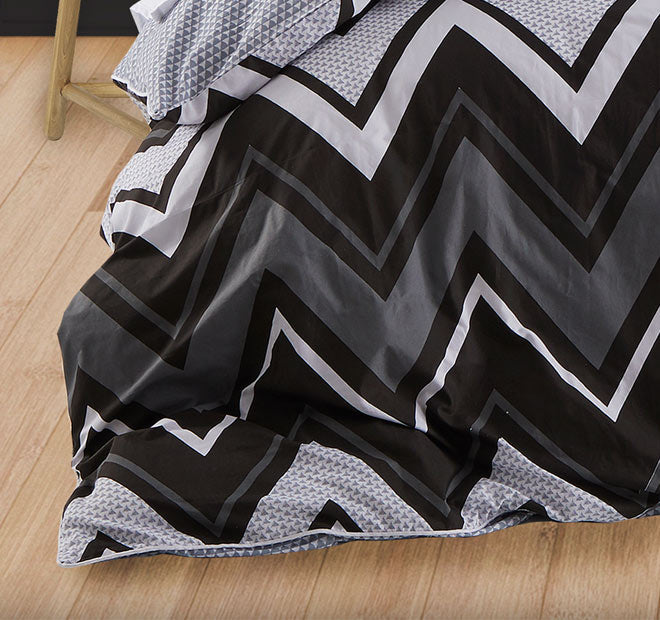 Tycen Quilt Cover Set Range Black - Image 3
