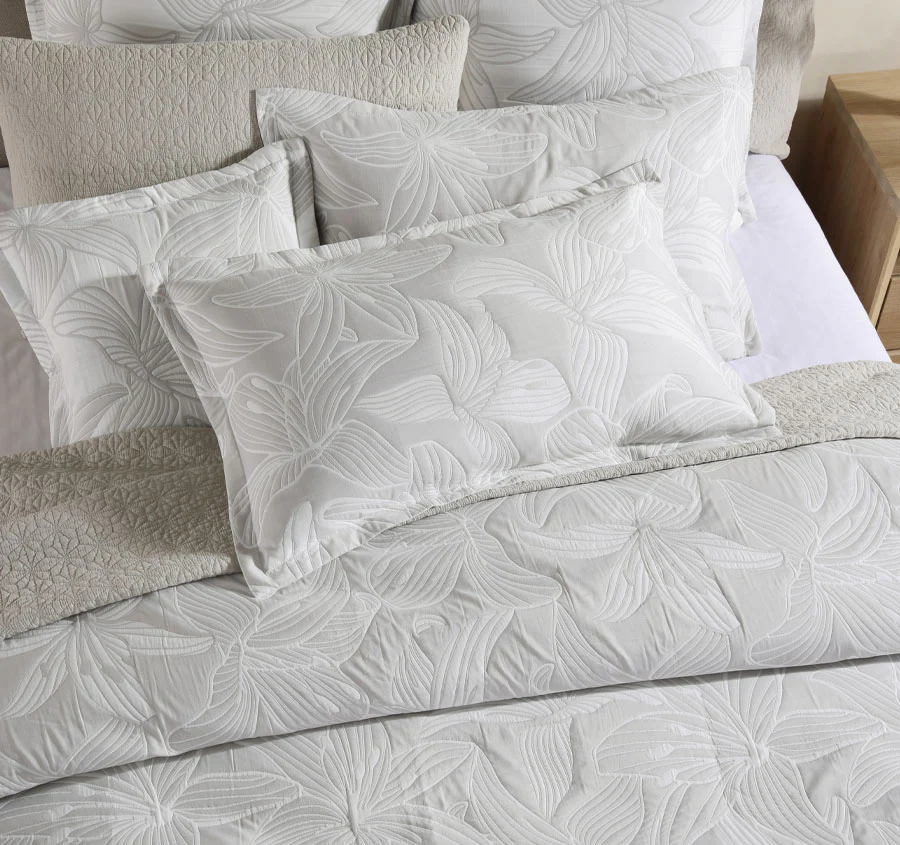 Grace Quilt Cover Set Range Dove - Image 4