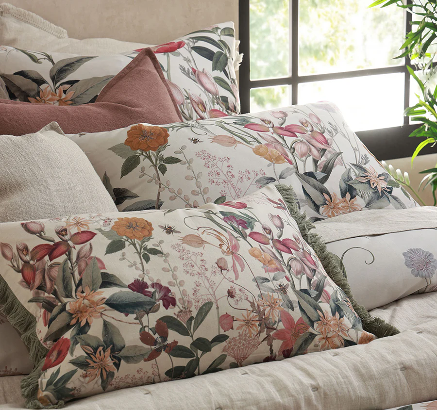 Calloway 40x60cm Filled Cushion Ivory - Image 3