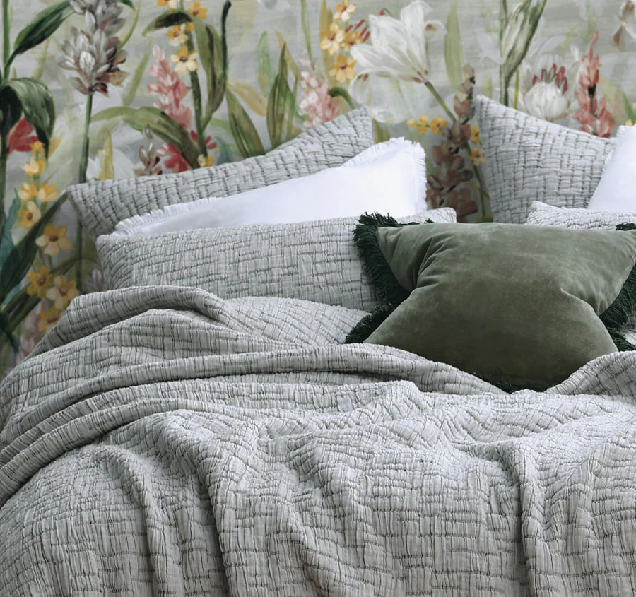 Livie Coverlet Set Range Moss - Image 4