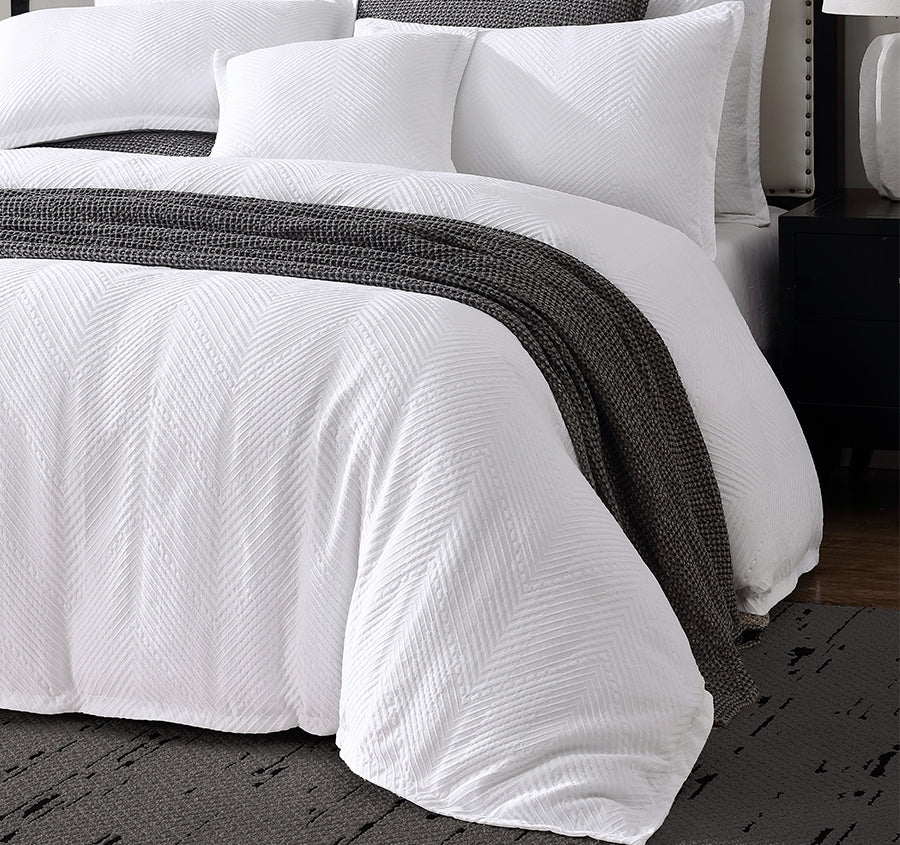 Viva Quilt Cover Set Range White - Image 5